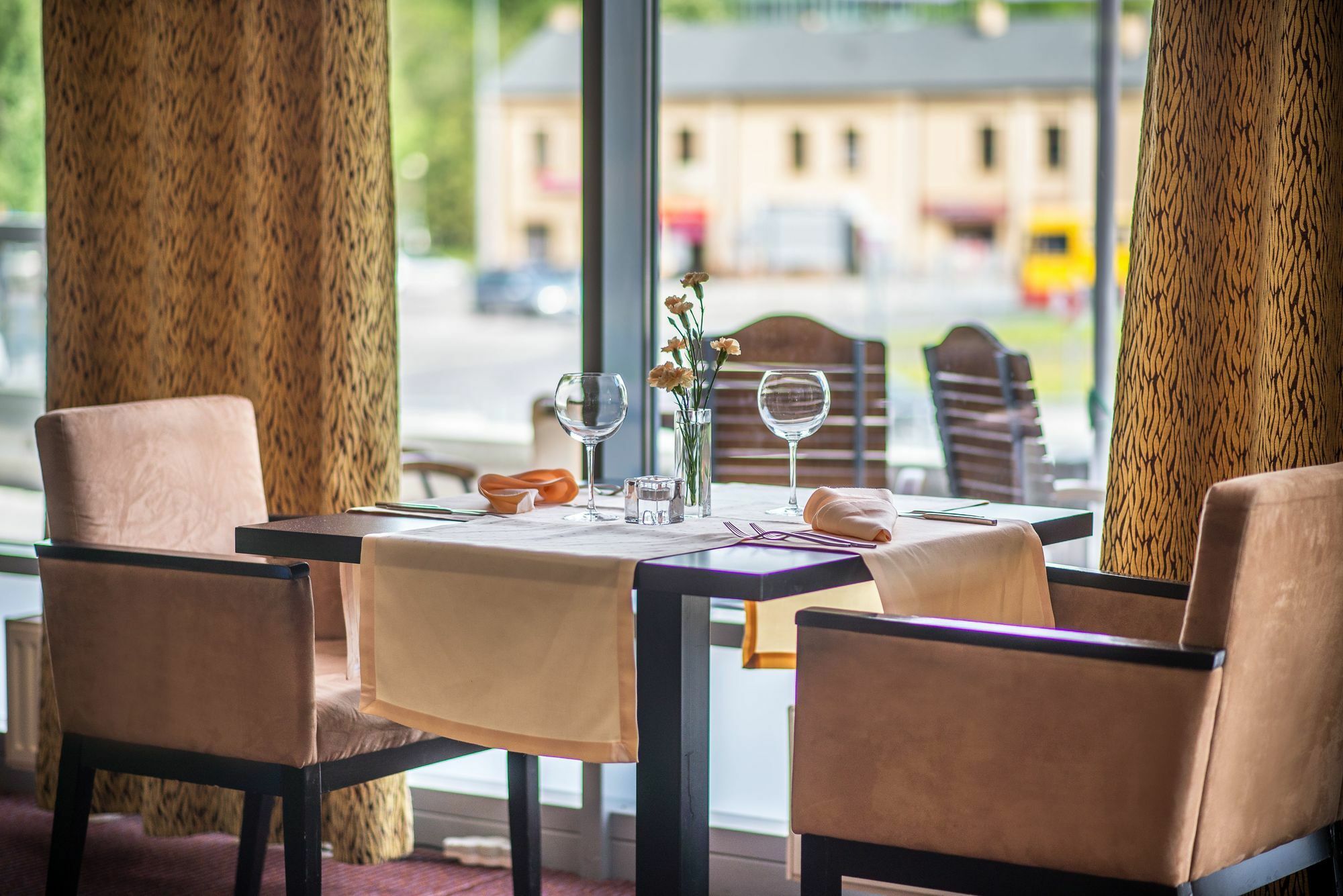 Qubus Hotel Kielce Exterior photo